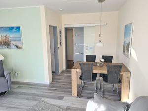 23938369-Ferienwohnung-3-Carolinensiel-300x225-3