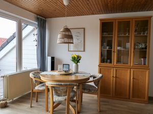 23938402-Ferienwohnung-3-Carolinensiel-300x225-1