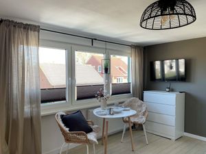 23969106-Ferienwohnung-2-Carolinensiel-300x225-0