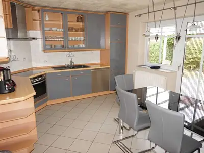 Ferienwohnung für 6 Personen (118 m²) in Carolinensiel 6/10