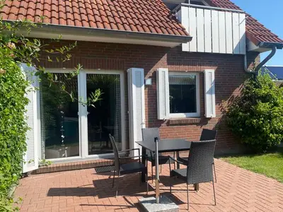 Ferienwohnung für 3 Personen (60 m²) in Carolinensiel 1/10