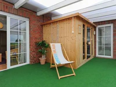 Ferienwohnung für 3 Personen (75 m²) in Carolinensiel 10/10