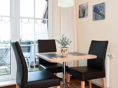 Ferienwohnung für 2 Personen (34 m²) in Carolinensiel 8/10