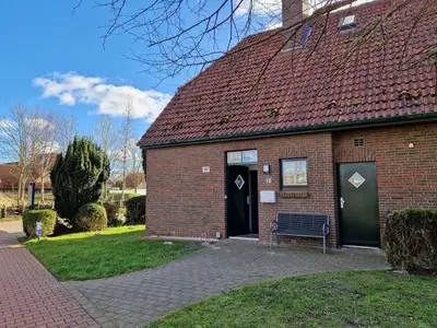 Ferienwohnung für 2 Personen (56 m²) in Carolinensiel 3/10