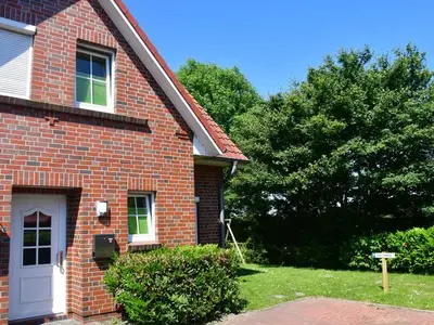 Ferienwohnung für 6 Personen (80 m²) in Carolinensiel 1/10