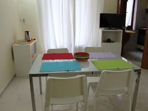 22807127-Ferienwohnung-4-Caserta-300x225-5