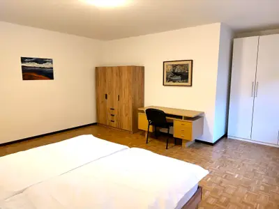 Raum 1 - Wasser Blau