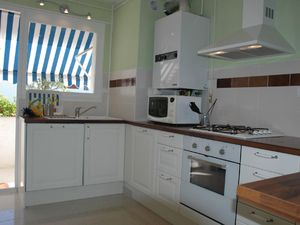 22808017-Ferienwohnung-4-Cassis-300x225-1