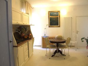 18130610-Ferienwohnung-3-Castagneto Carducci-300x225-1