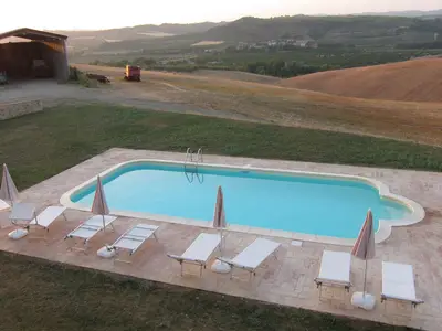 PoolOfHouse