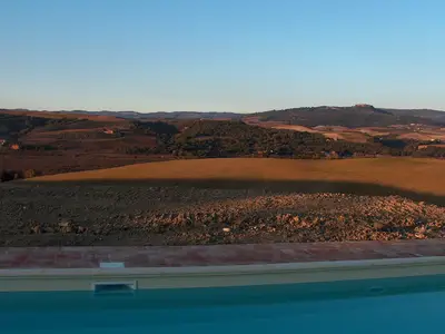 PoolOfHouse