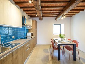 24005444-Ferienwohnung-5-Castel Focognano-300x225-3