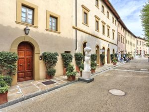 24029845-Ferienwohnung-4-Castelfalfi-300x225-2