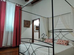 23997431-Ferienwohnung-2-Castelfiorentino-300x225-1