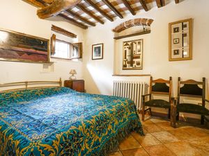 23764198-Ferienwohnung-2-Castelfranco Piandiscò-300x225-3