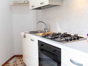 22653337-Ferienwohnung-4-Castellammare Del Golfo-300x225-4