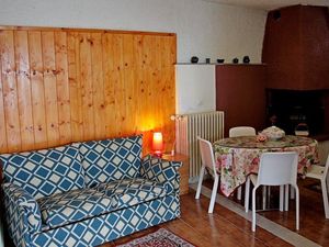 23033469-Ferienwohnung-4-Castelletto Di Brenzone-300x225-2