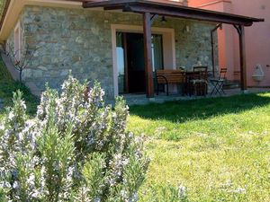 23925057-Ferienwohnung-3-Castellina Marittima-300x225-1