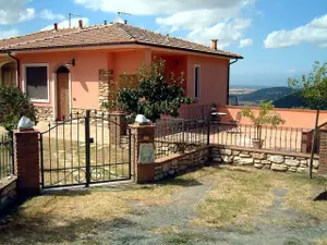 Ferienwohnung für 5 Personen (75 m²) in Castellina Marittima