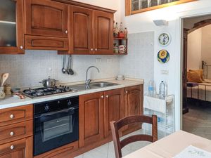 23758537-Ferienwohnung-2-Castellina Marittima-300x225-2