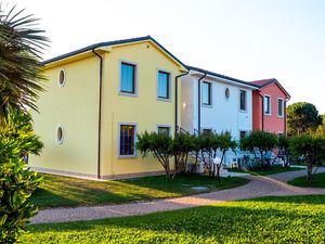 24054561-Ferienwohnung-6-Castelnuovo Del Garda-300x225-1