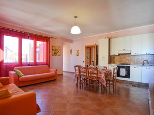 23741801-Ferienwohnung-6-Castelvetrano-300x225-1