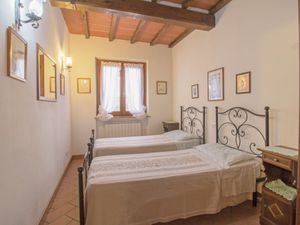 23842843-Ferienwohnung-6-Castiglione Del Lago-300x225-1