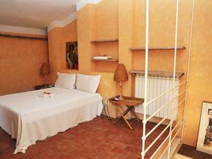 18738736-Ferienwohnung-4-Castiglione Del Lago-300x225-4