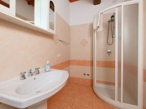 23836763-Ferienwohnung-6-Castiglione Del Lago-300x225-2