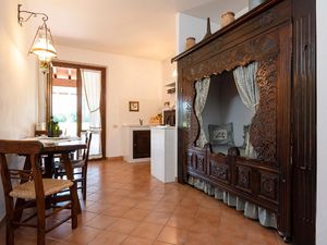 22444631-Ferienwohnung-3-Castiglione Della Pescaia-300x225-1