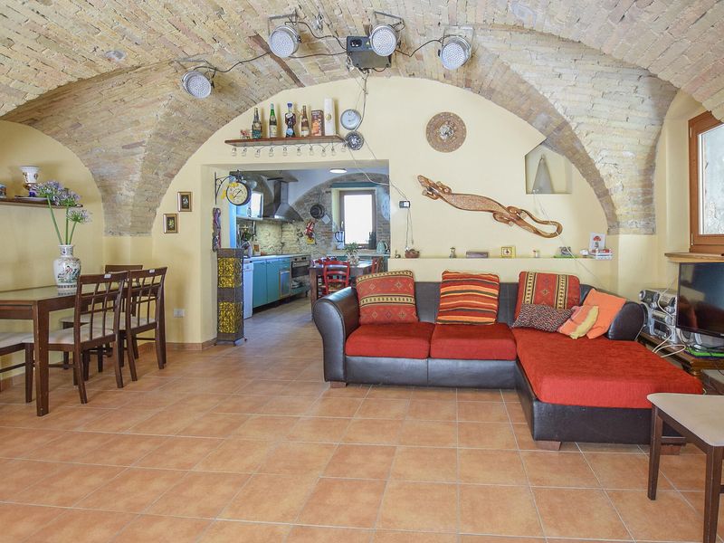 24003432-Ferienwohnung-11-Castilenti-800x600-0