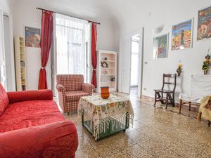 Ferienwohnung für 5 Personen (100 m²) in Catania