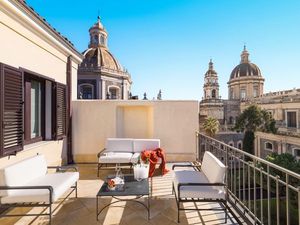 19119294-Ferienwohnung-4-Catania-300x225-1