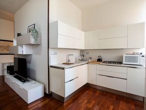 23126999-Ferienwohnung-4-Catania-300x225-4