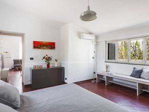 23648043-Ferienwohnung-3-Catania-300x225-4