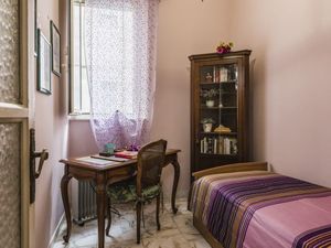 23969372-Ferienwohnung-4-Catania-300x225-5