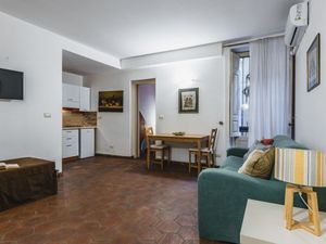 23994896-Ferienwohnung-3-Catania-300x225-4