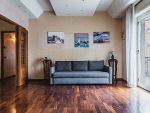 23997815-Ferienwohnung-8-Catania-300x225-1