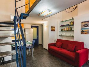 24000282-Ferienwohnung-5-Catania-300x225-1