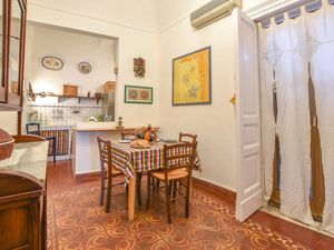 23752265-Ferienwohnung-5-Catania-300x225-2