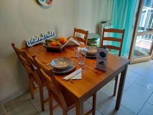 24025365-Ferienwohnung-4-Catania-300x225-5