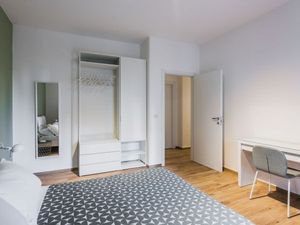 24044686-Ferienwohnung-6-Catania-300x225-4