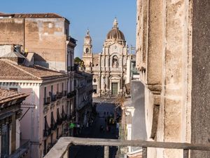 24051131-Ferienwohnung-6-Catania-300x225-5