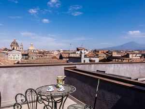 24052274-Ferienwohnung-4-Catania-300x225-5