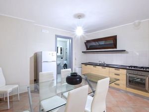 24001787-Ferienwohnung-4-Catanzaro Lido-300x225-3