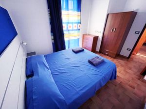 22448307-Ferienwohnung-4-Cattolica Eraclea-300x225-2