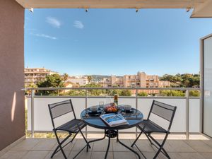 23854339-Ferienwohnung-2-Cavalaire-sur-Mer-300x225-0