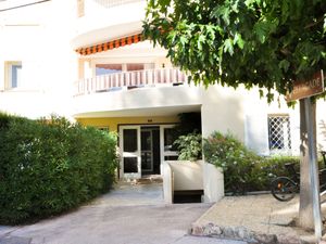 23856587-Ferienwohnung-4-Cavalaire-sur-Mer-300x225-1