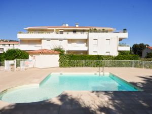 23845563-Ferienwohnung-6-Cavalaire-sur-Mer-300x225-1