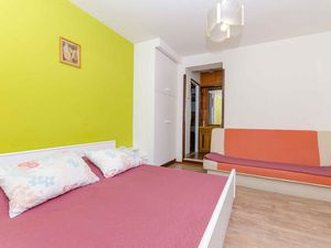 23958601-Ferienwohnung-3-Cavtat-300x225-3